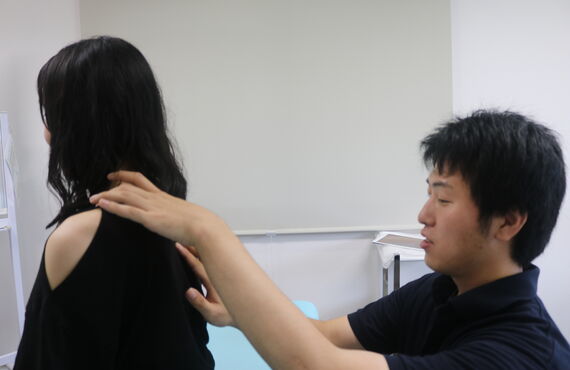 悪い姿勢をしっかりと矯正するノウハウがございます | 大府市で猫背の改善ならホクセイ整体院大府